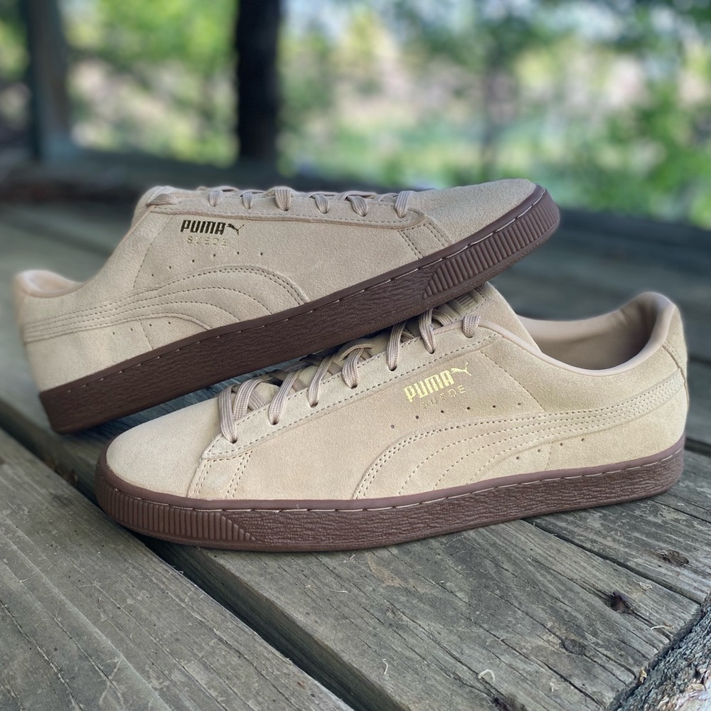 Puma Suede Low-Top Sneakers in Beige and Brown - Picture 2 of 9